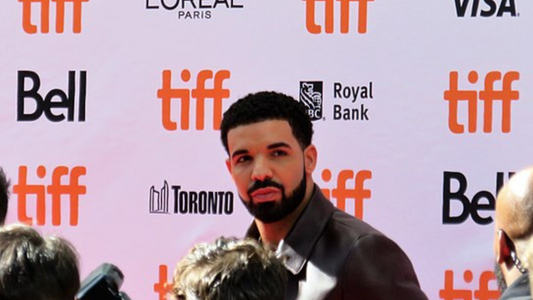 Drake Teases Upcoming Album, Weighs In on Celebrity Boxing Rumors